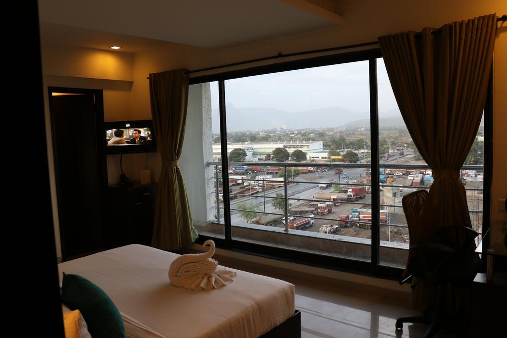 Pallavi A'Vida Navi Mumbai Exteriör bild